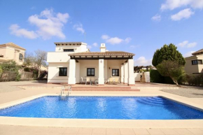HL 007 Holiday Rentals 3 bedroom 2 bathroom villa